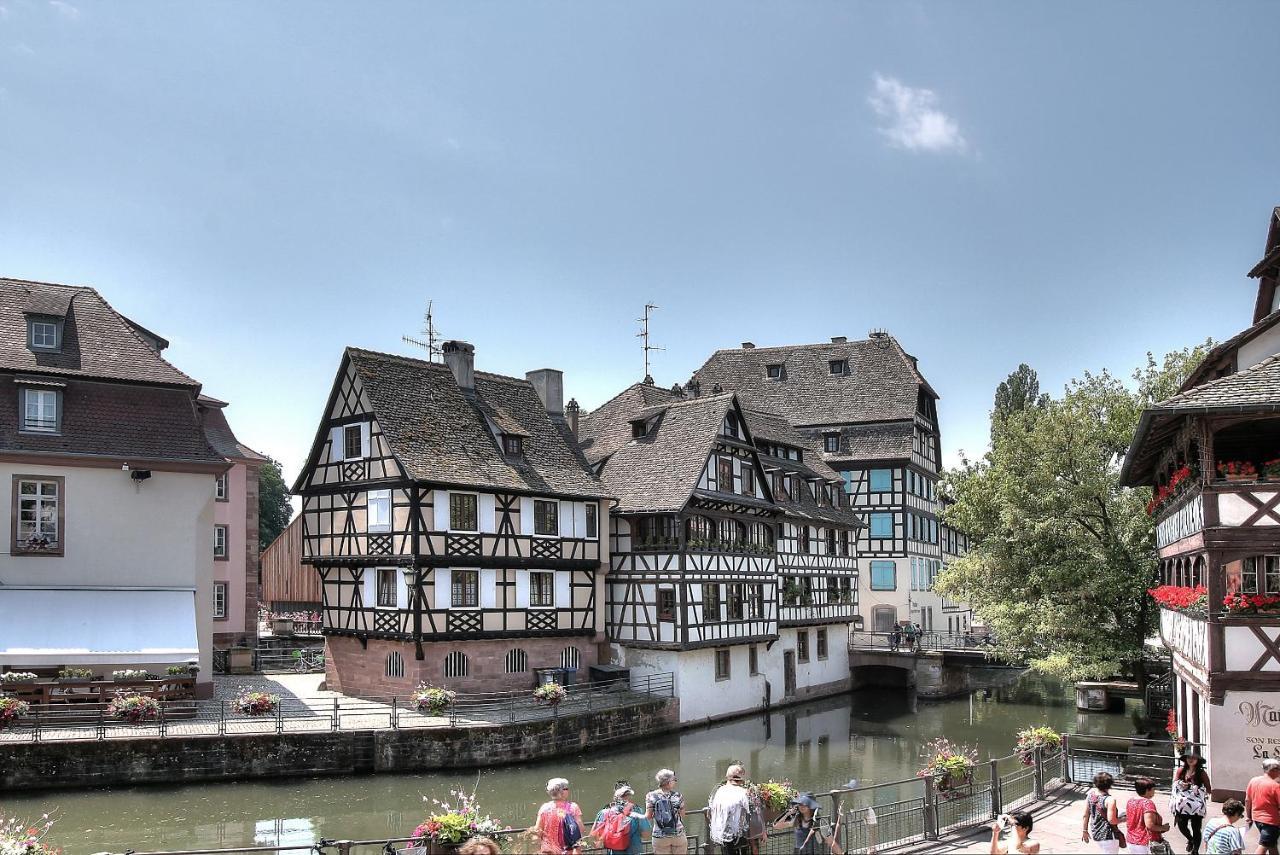 Appartement Le Bain Aux Plantes Strasbourg Eksteriør billede